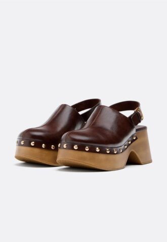 Platform-klogger med nitter